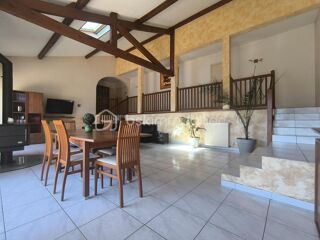  Maison à vendre 6 pièces 151 m²