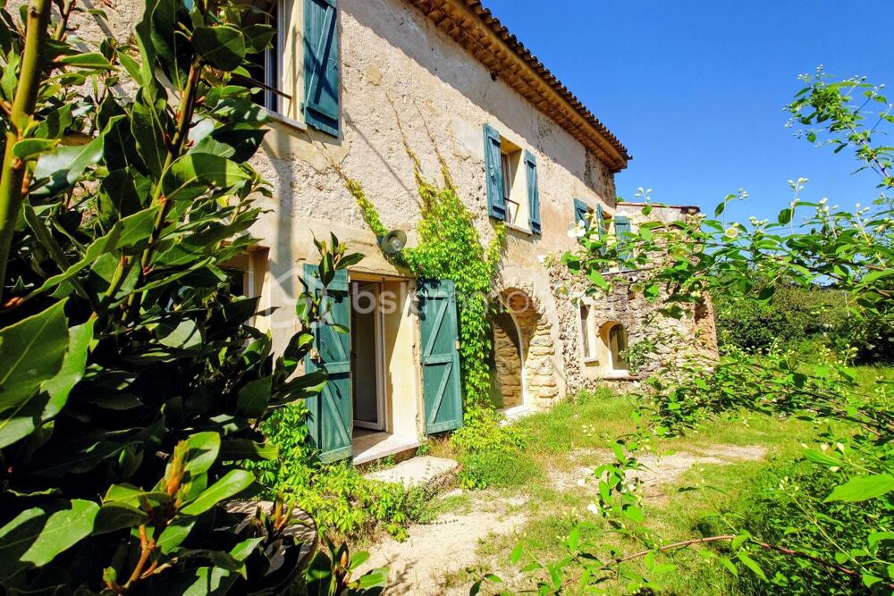 Au coeur de la provence verte, bergerie en pierre de 168 m2