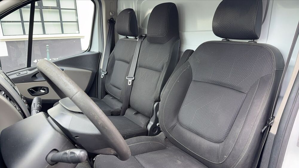 Trafic VU III 1.6 dCi 125 L2h2 2017 occasion 92600 Asnieres Sur Seine