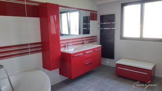  Maison à vendre 6 pièces 217 m²