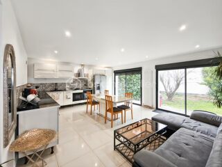  Maison à vendre 6 pièces 156 m²