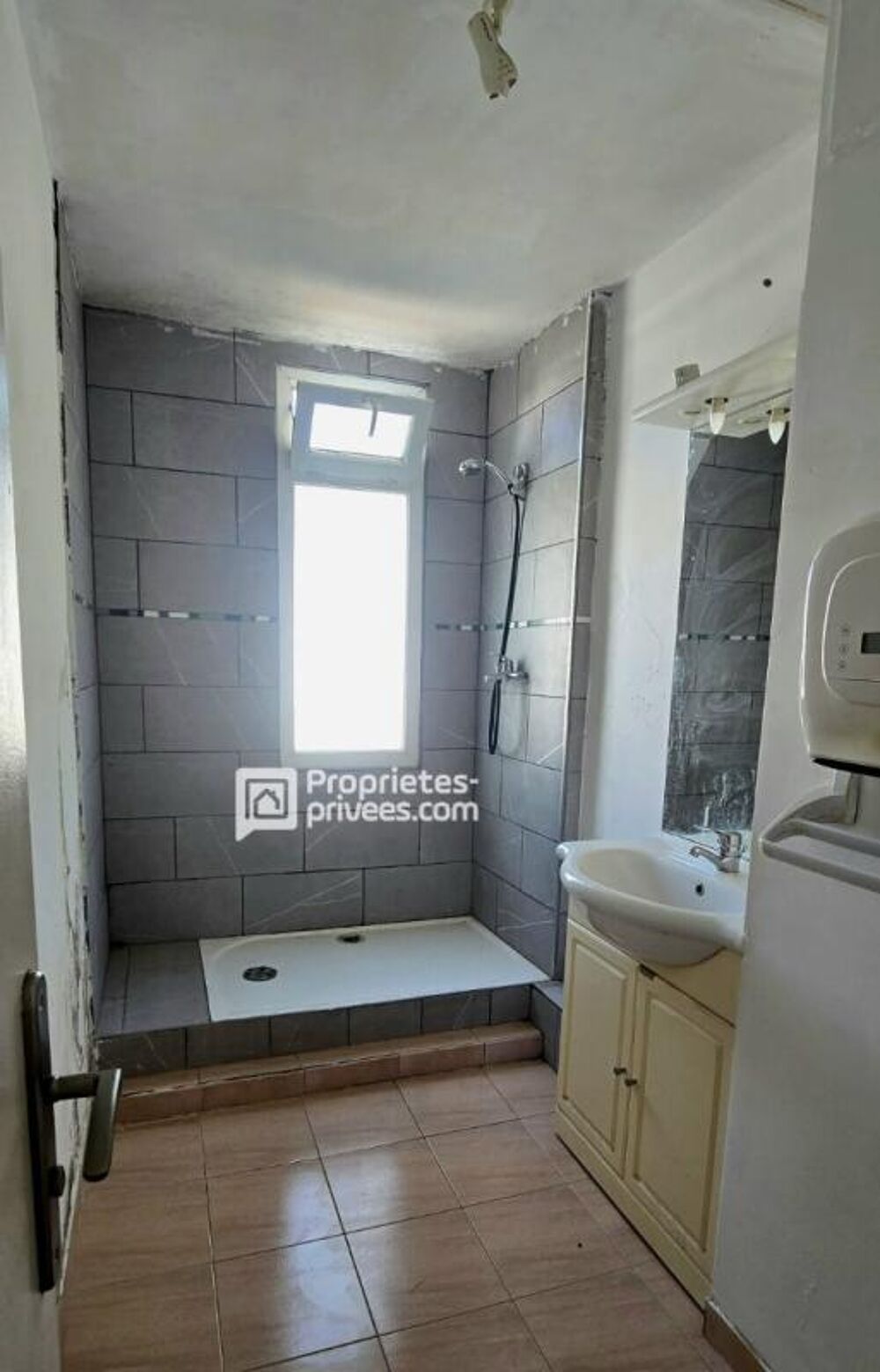 Vente Appartement PERPIGNAN Moulin A Vent Appartement  3 pièces de 60 m2 Perpignan