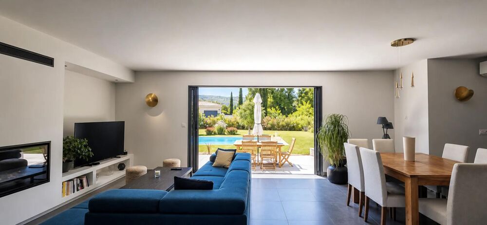 Maison de 4 pièces d'environ 100 m² à Carcès