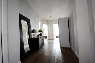  Appartement à louer 3 pièces 100 m²