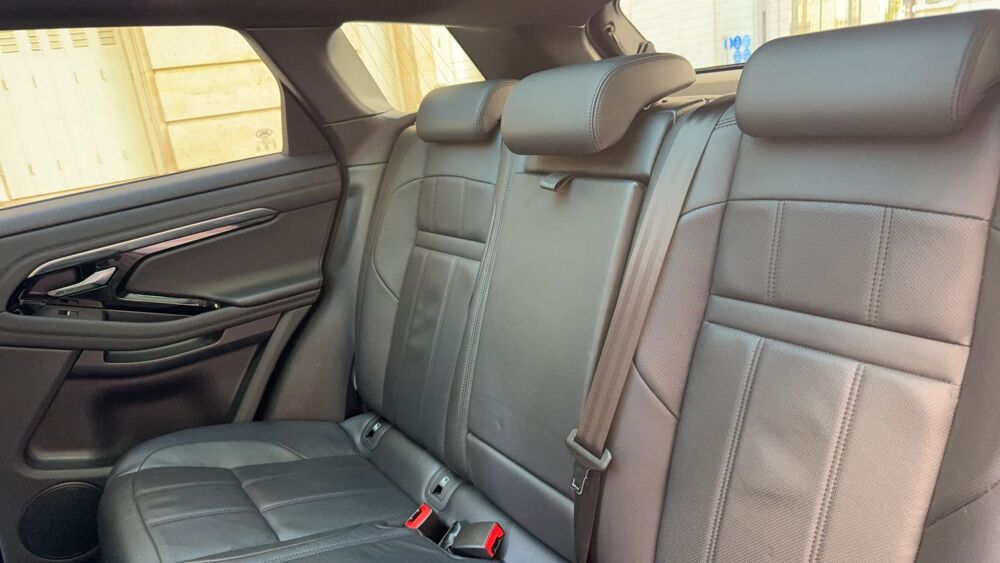 Range Rover Evoque P300e PHEV 309 AWD BVA8 R-Dynamic SE 2022 occasion 75016 Paris