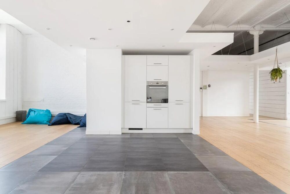 Vente Loft Loft 161 m² – séjour 103 m² – 2/3 chambres – parking Lille