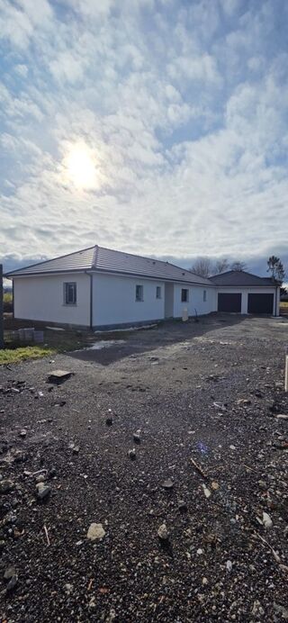  Maison 5 pièces 128 m² Serres castet