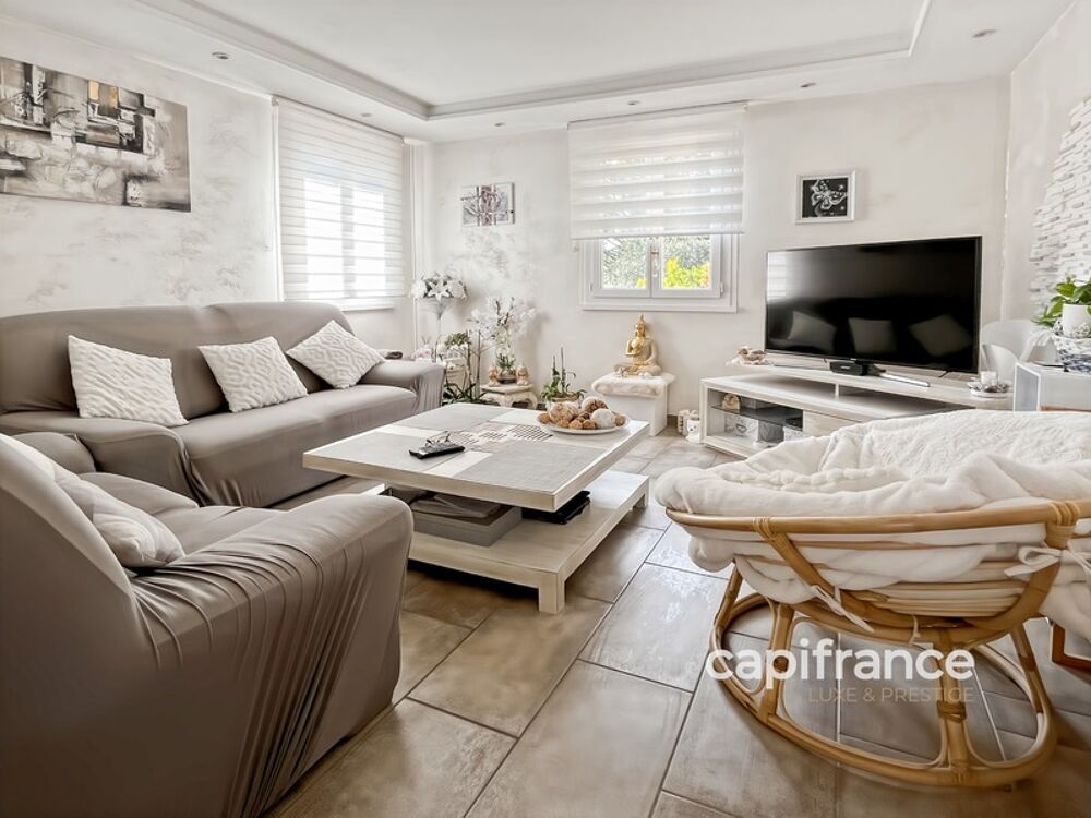 � vendre  Villa Bagnols-en-For�t (83600)