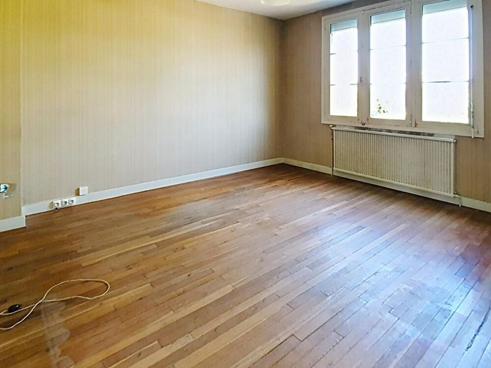 Vente Maison Maison de ville 3 pièces 80 m2 + garage + jardin Chateauroux