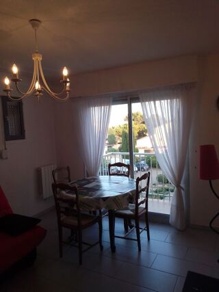  Appartement à louer 2 pièces 35 m²