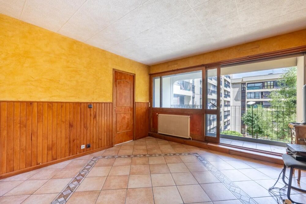 Appartement 4 pièces 79 m² · à Les Mureaux · 79 m² · 142 000 €