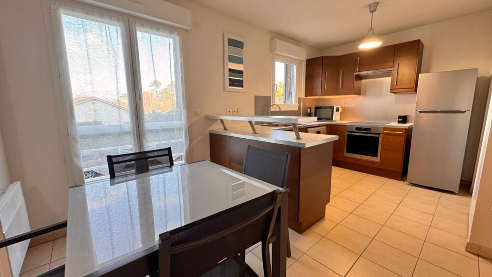 TRES BEAU T3 DUPLEX AVEC 2 TERRASSES ET GARAGE !