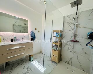  Villa � vendre 4 pi�ces 95 m� Istres