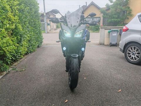 YAMAHA 2017 occasion 67600 Bindernheim
