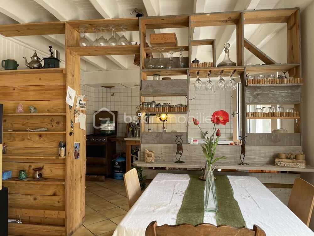 Maison de hameau avec jardin et garage