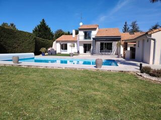  Maison  vendre 7 pices 189 m