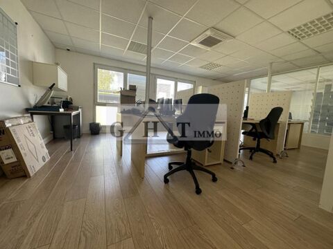 Bureaux avec stockage d'environ 160m2 480000 94000 Creteil