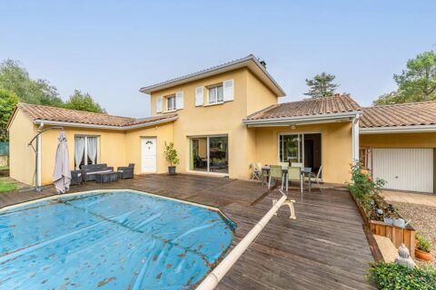   Maison spacieuse avec piscine et jardin � Baurech Maison - 5 pi�ce(s) - 152 m�