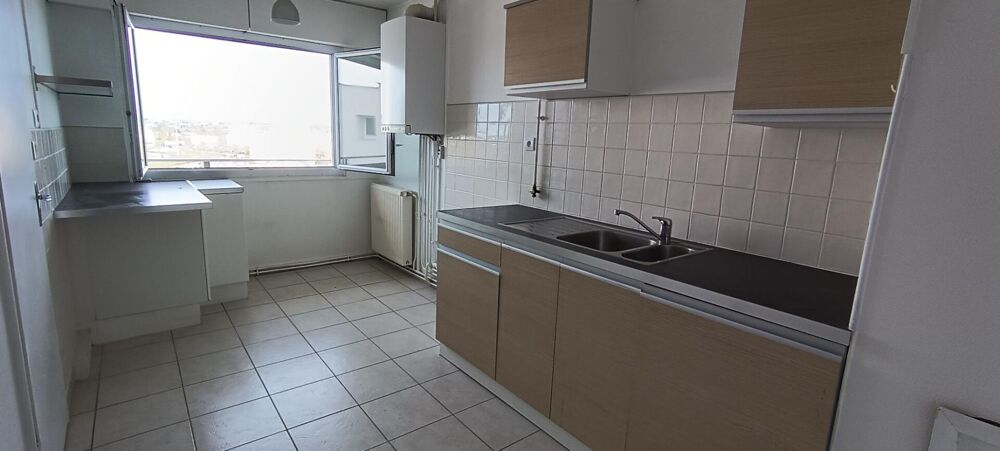 Appartement T4 à Nevers avec balcon, vue Loire