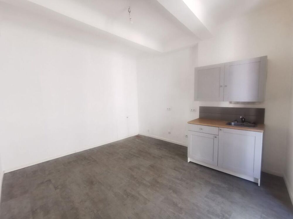 Location Appartement Appartement  2 pièce(s) Le Muy Le muy