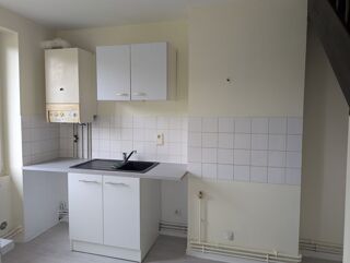  Appartement à louer 4 pièces 70 m²
