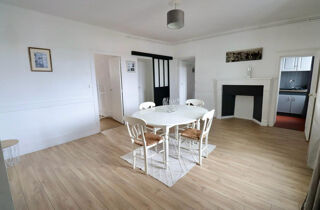  Immeuble à vendre 5 pièces 200 m²