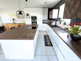  Maison � vendre 7 pi�ces 217 m�