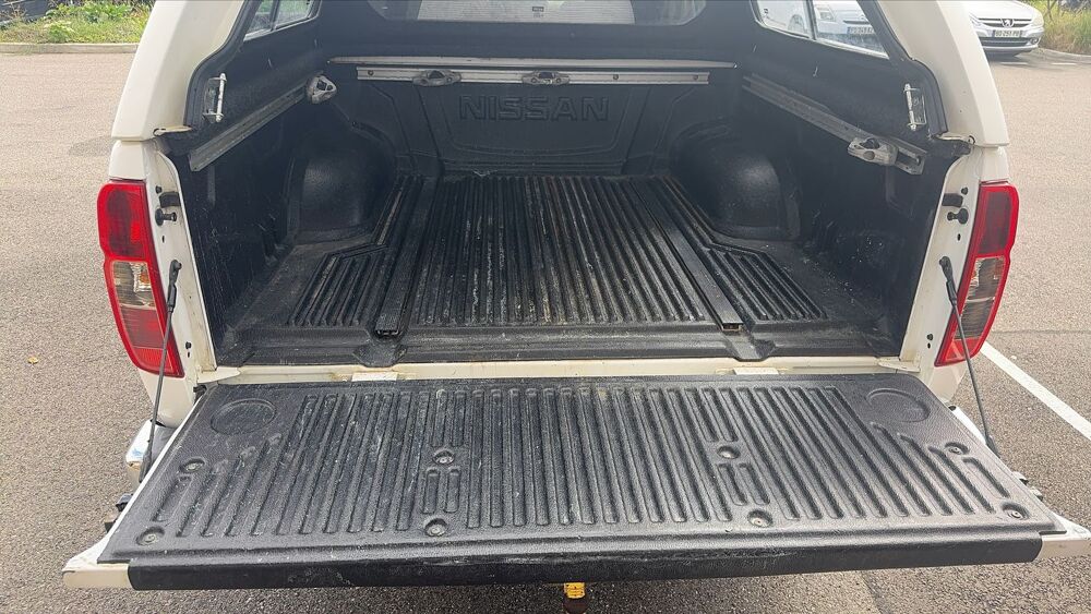 Navara 2.5 dCi 190 4WD Double Cabine 2015 occasion 38300 Bourgoin Jallieu