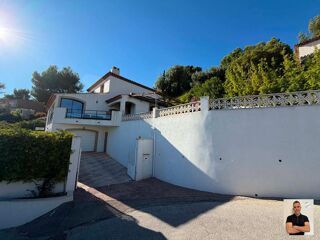  Villa à vendre 5 pièces 137 m²