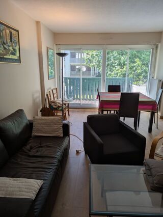  Appartement à louer 3 pièces 67 m²