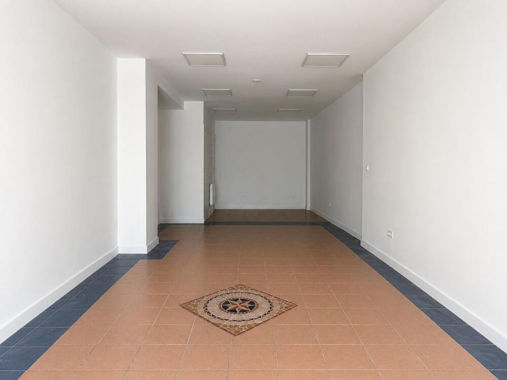 Vente Immeuble Immeuble de rapport idéalement situé rue principale à Loos – opportunité rare ! Loos