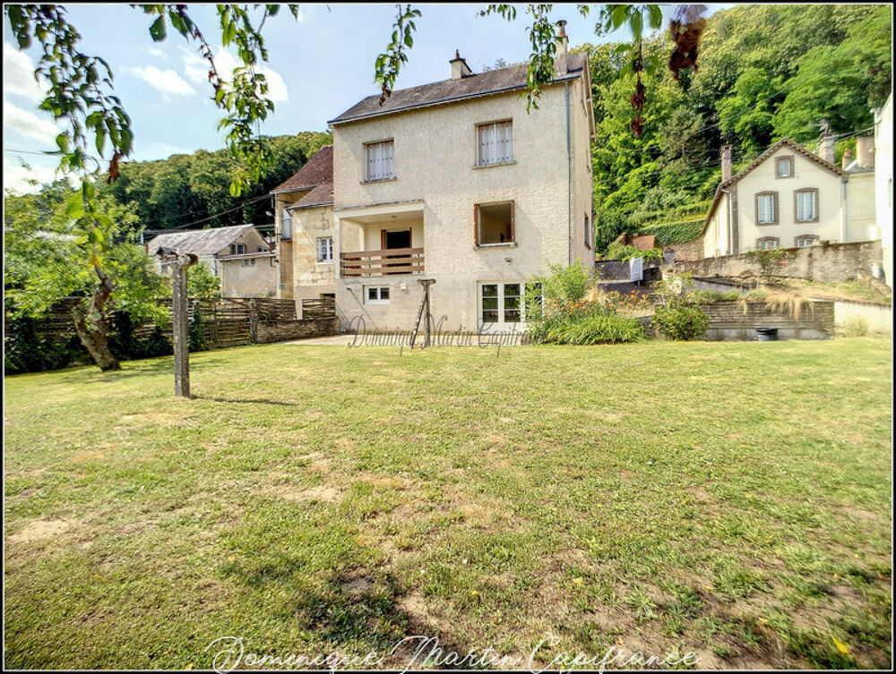 Dpt Sarthe (72), à vendre LA CHARTRE SUR LE LOIR maison P6 de 132,48 m² - Terrain de 629,00 m² - cave-balcon- terasse