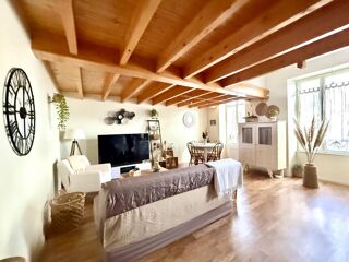  Immeuble à vendre 6 pièces 151 m² Meschers sur gironde