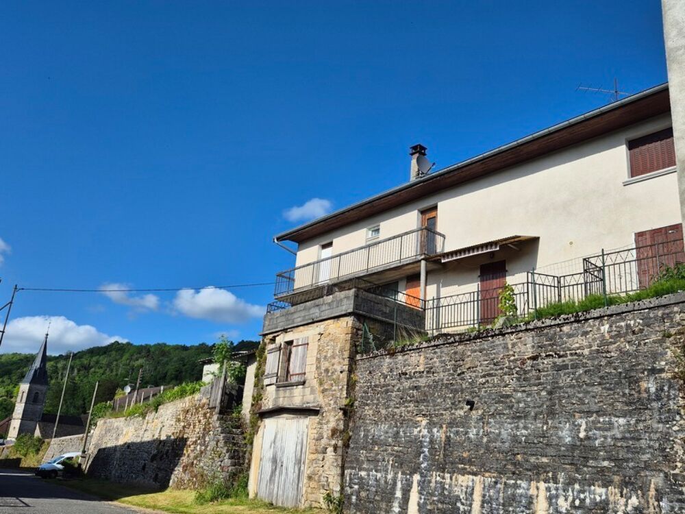 Maison 6 pièces 123 m² · à Cressia · 123 m² · 78 000 €