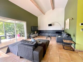  Maison � vendre 9 pi�ces 355 m�