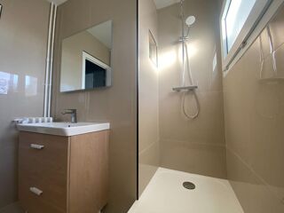  Appartement � vendre 4 pi�ces 77 m�