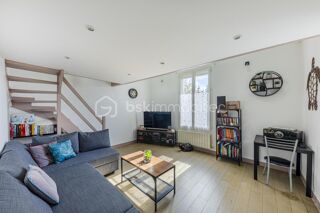  Duplex/triplex  vendre 2 pices 50 m