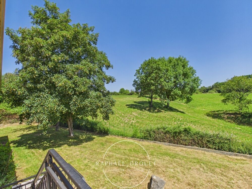 Vente Maison Jardin (38200) - Propriété familiale (196 m2) avec jardin, garage, atelier, piscine et potentiel de valorisation foncière à 5 mi Jardin