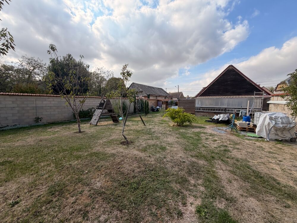 Maison à vendre 6 pièces LA BOURDINIERE SAINT LOUP (28)