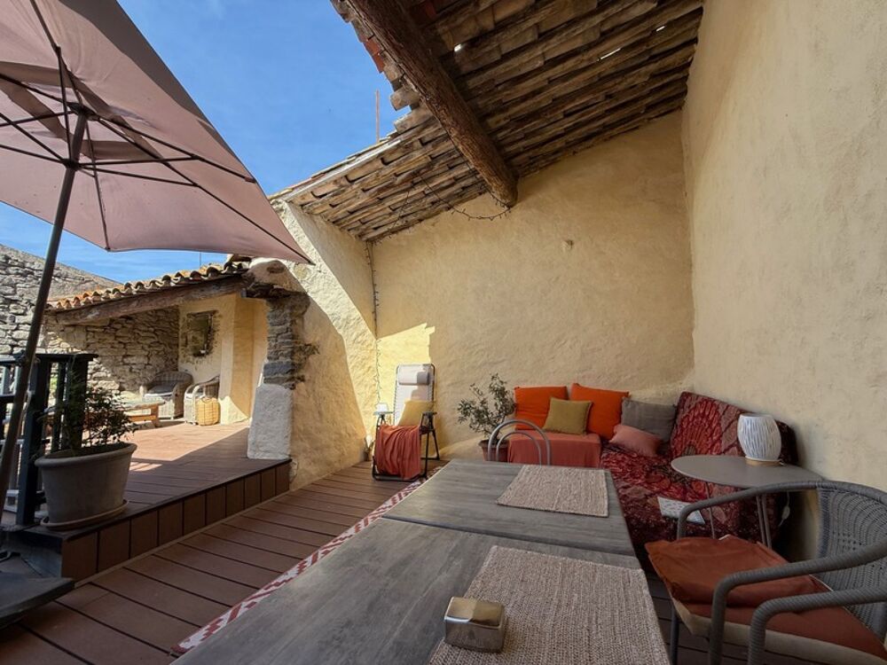 Maison de village rénovée avec patio et terrasse tropézienne  Siran (Minervois)