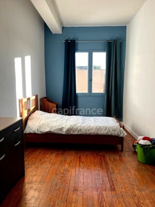  Immeuble à vendre 6 pièces 195 m²