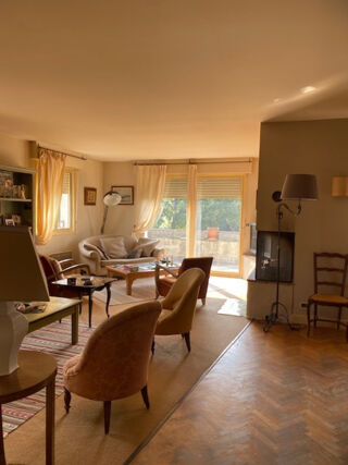  Maison � vendre 6 pi�ces 200 m�