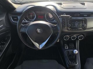 Giulietta 1.4 T-jet 105 CH Edizione 2016 occasion 14650 Carpiquet