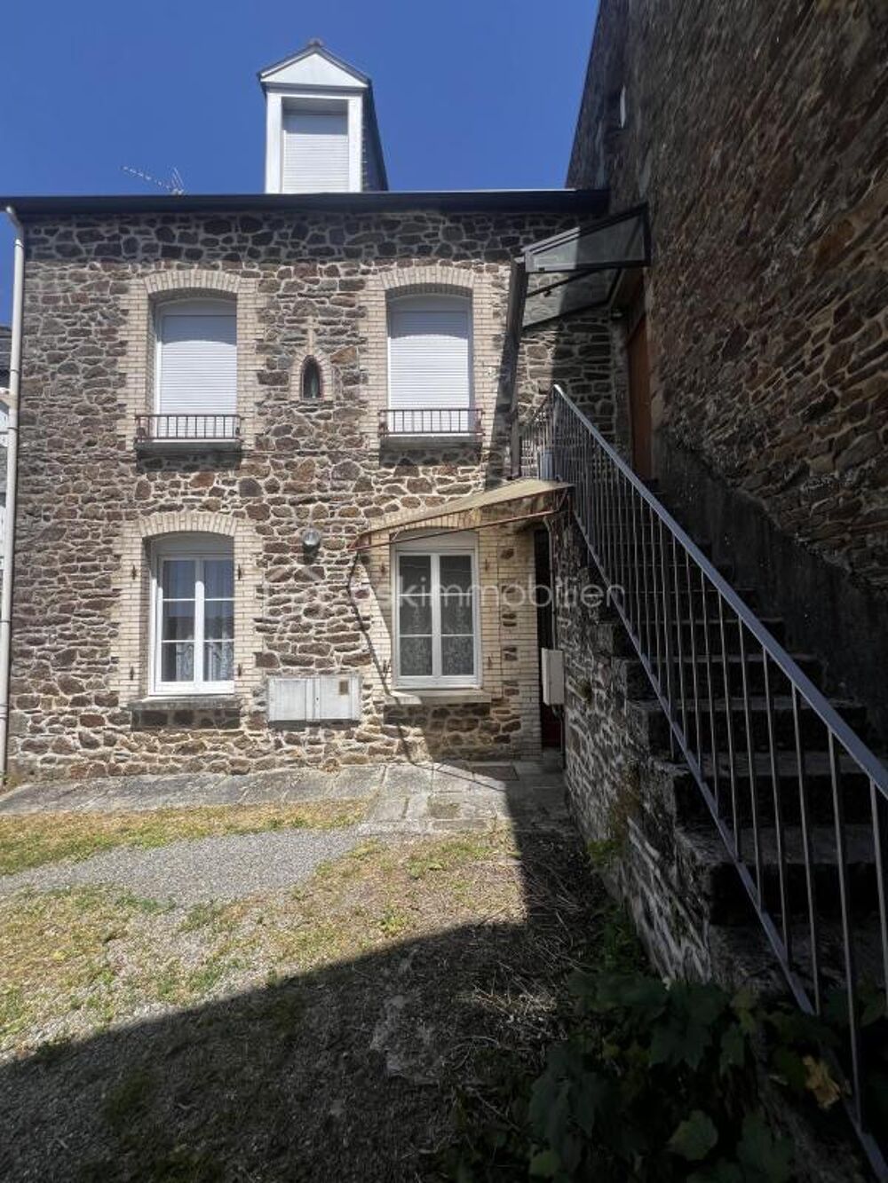 Vente Maison Maison de caractère de 88 m² – 5 pièces – Vue Château de Fougères Fougeres