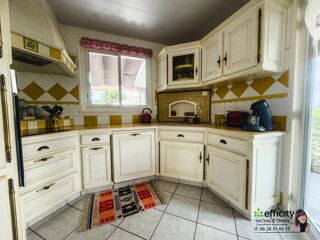  Maison  vendre 6 pices 132 m