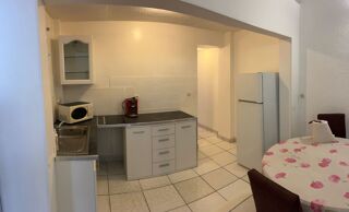  Appartement à louer 3 pièces 45 m²