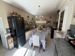  Maison à vendre 6 pièces 145 m²