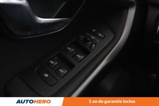 V40 2.0 D2 Momentum Business Geartronic 6 120 ch 2016 occasion 92130 Issy-les-Moulineaux