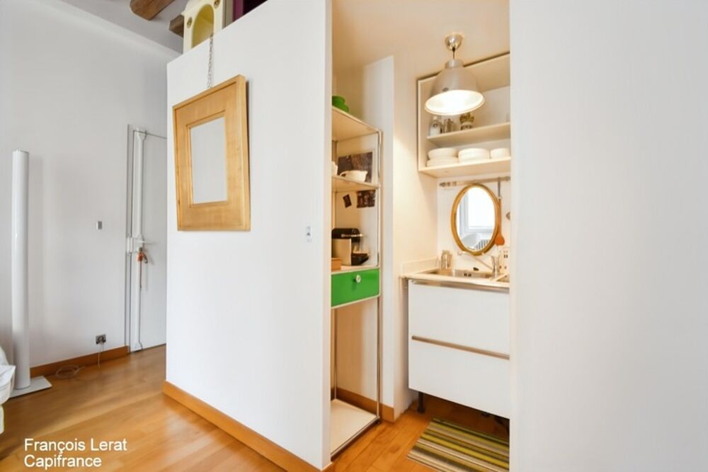 Studio à vendre - PARIS 7EME ARRONDISSEMENT (75) Rue Rousselet - 17,27 m2 - 320 000 € honoraires d'agence inclus