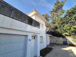  Villa à vendre 5 pièces 141 m²
